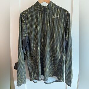 Nike Dri-Fit Lightweight Long Sleeve Half Zip L